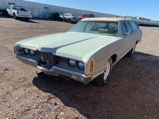 1971 Ford LTD Country Squire Station Wagon (#71FO5055B)