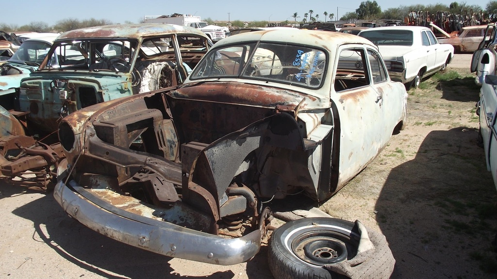 1949 Ford Deluxe (#49FO8554C)