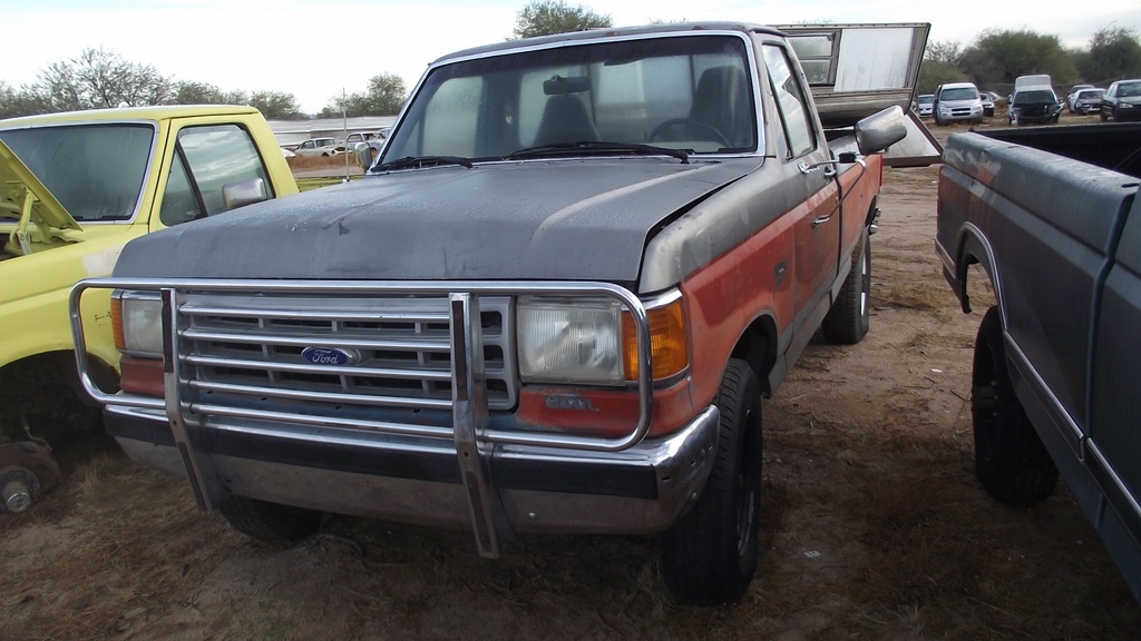 1985 Ford F250 (#85FO5831E)