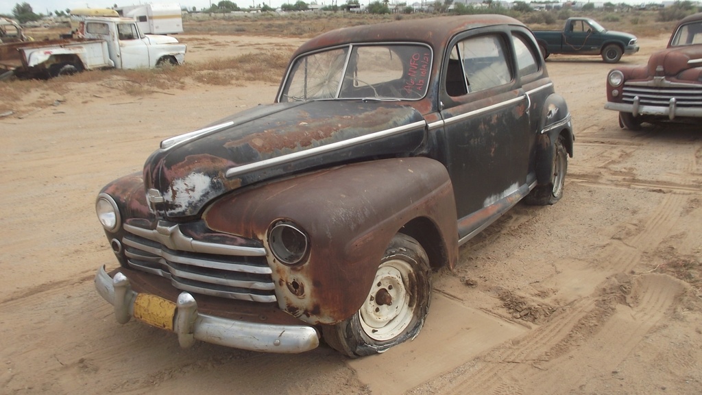 1946 Ford Deluxe (#46FONVFOC)