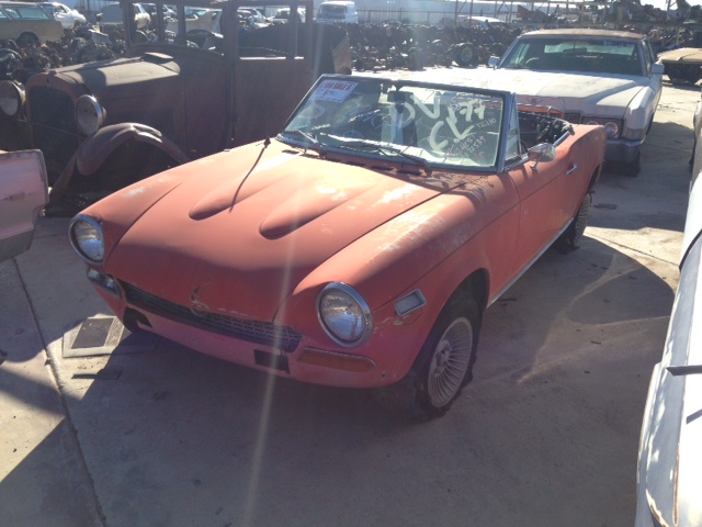 1974 Fiat 2dr Convertible (#74FI2539E)