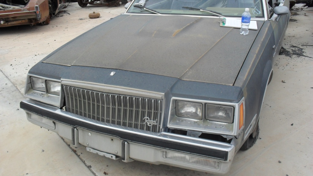 1983 Buick Regal Turbo T-Top (#83BU1666E)