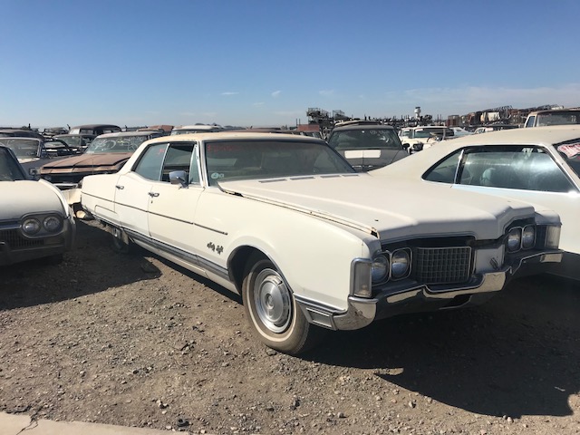 1968 Oldsmobile Ninety-Eight (#68OL2379B)