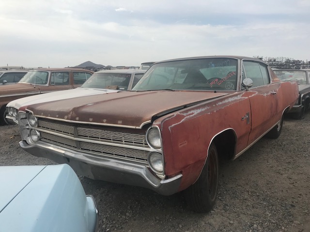 1967 Plymouth Sport Fury III (#67PL6199B)