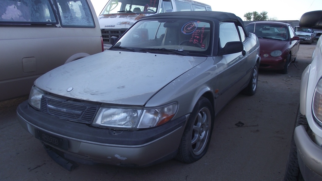 1997 Saab 900 SE (#97SB1975E)