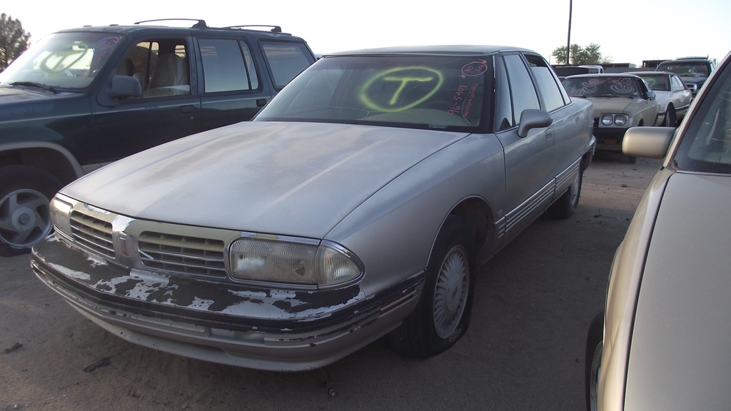 1996 Oldsmobile 98 (#96OL5401E)