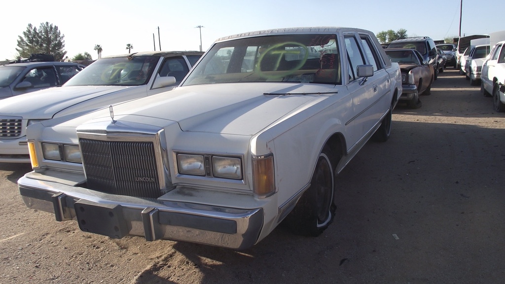 1988 Lincoln Town Car (#88LI0194E)