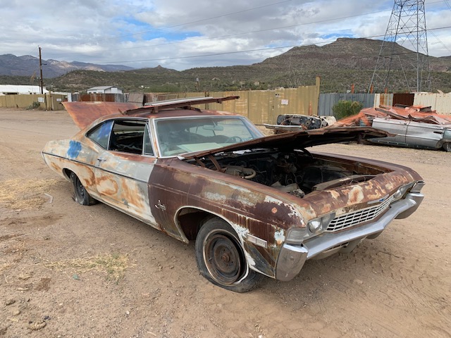 1968 Chevrolet Impala 2 Door Fastback (#68CH3881B)