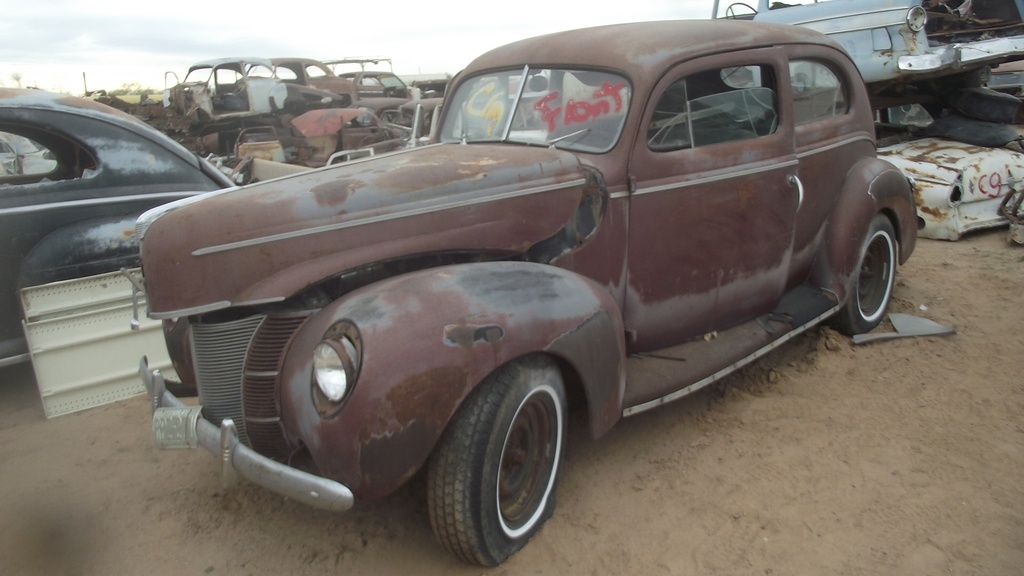 1940 Ford Deluxe (#40FONVFOC)