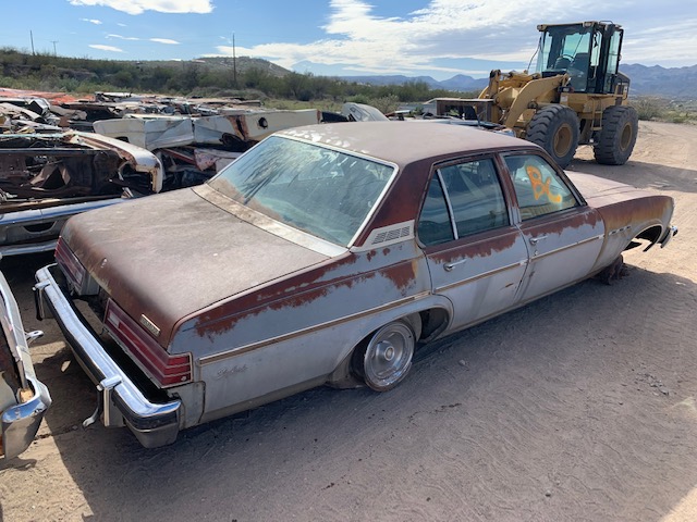 1977 Buick Skylark 4 Door Sedan (#77BU6142B)