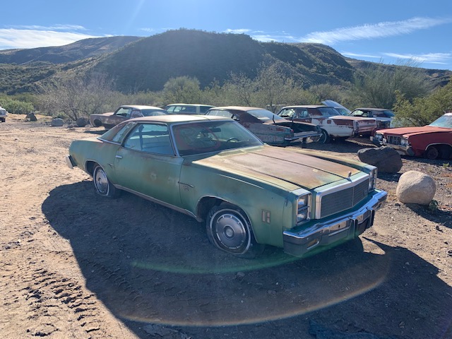 1976 Chevrolet Malibu Classic 2 Door HT (#76CH9165E)