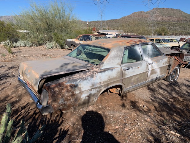 1967 Ford Galaxy 500 4 Door Sedan (#67FO2118B)