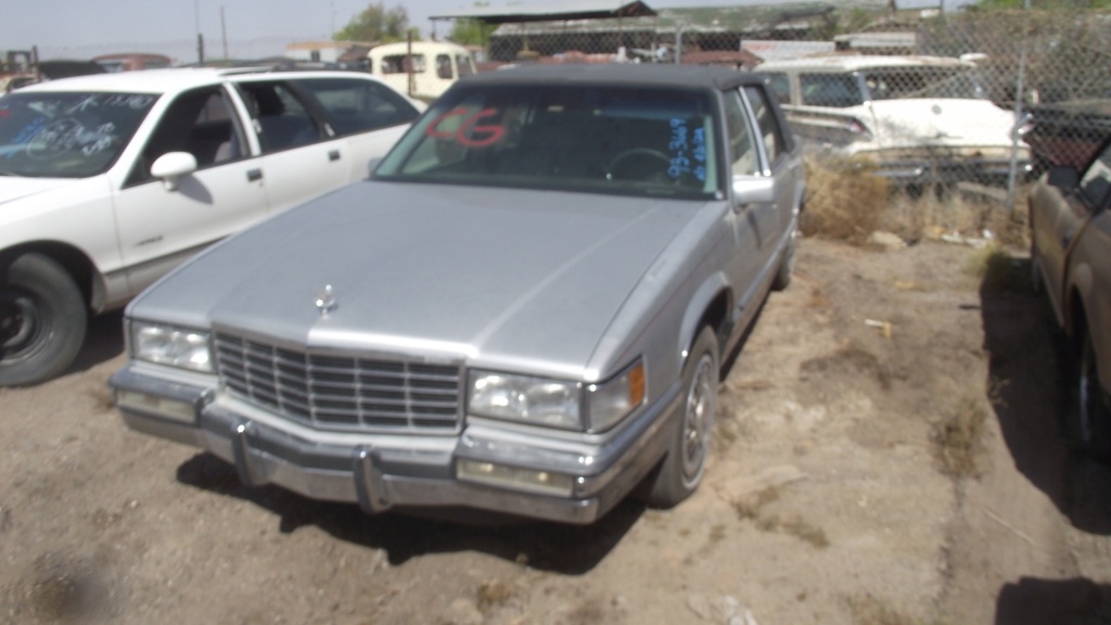 1993 Cadillac Sedan Deville (#93CA36569RC)