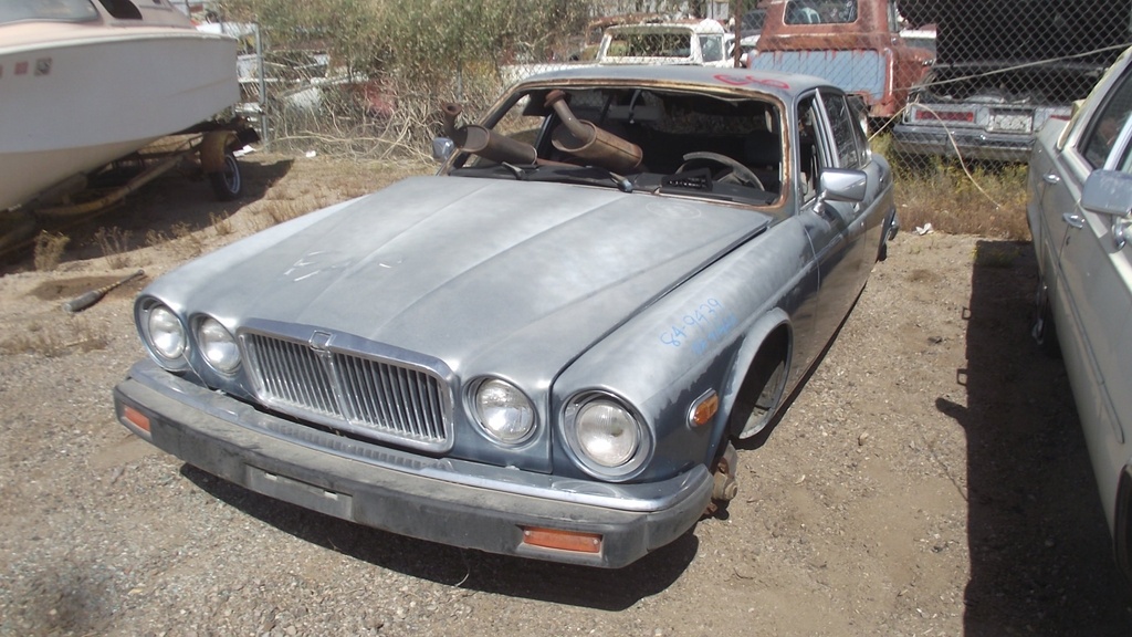 1984 Jaguar XJ6 (#84JA9439RC)