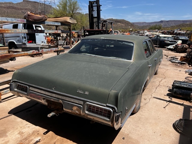 1968 Oldsmobile Delta 88 4 Door Sedan (#68OL3349B)