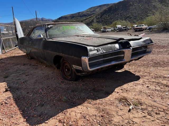 1967 Pontiac Grand Prix 2 Door HT (#67PONV01B)