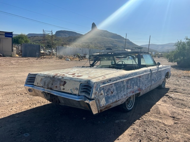 1967 Chrysler Newport Convertible (#67CR6442B)