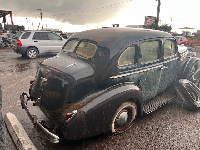 1938 Buick Century 4 Door Sedan (#38BUVHBC)