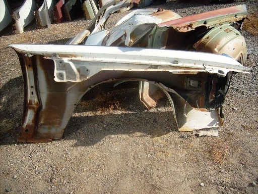 1971 Chrysler Newport Driver Fender (#981B)