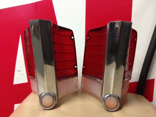 1958 Buick Tail Lights (#58BUTL1D)