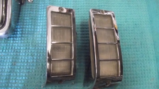 1963 Buick LH/RH Back Up Lights (#63BUBL2CE)