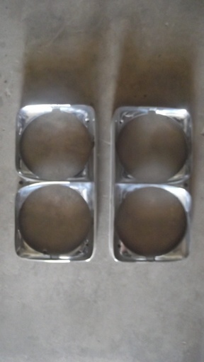 1969 Cadillac Headlight Bezels (#69CAHBWBE)