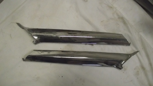 1963 Buick Pillar Molding L/R (#63BUPM3BE)