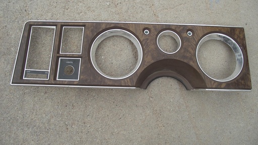 1977 Buick Instrument Bezel (#77BUIB2GE)