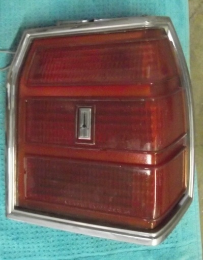 1981 Oldsmobile Tail Light RH (#81OLTL4EE)