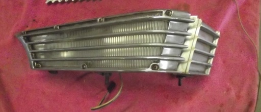 1964 Cadillac Cornering Light Assembly RH (#64CACL4DE)