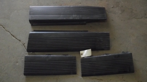 1984 Cadillac Eldorado Fender Molding (#84CAFM3CE)