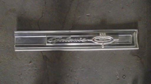 1964 Ford Galaxie 500 XL Tail Panel Trim (#64FOTT3AE)