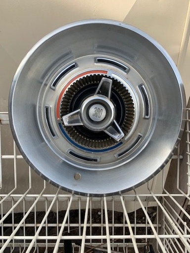 1966-67 Chrysler 300 "Spinner" Hubcap (#67CRHCB)