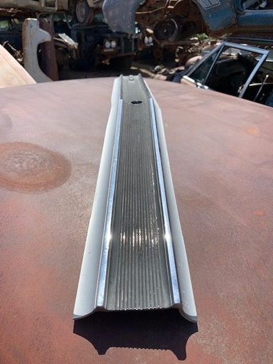 1966 Buick Skylark rear body panel trim (#66BUSTTB)