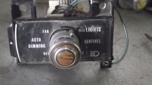 1981-86 Cadillac Headlight Switch Assembly (#81CAHS7CE)