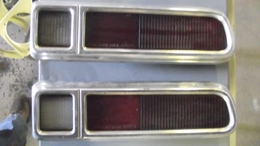 1970-77 Ford Tail Lights (#70FOTL3BE)