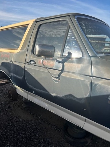 1988 Ford Bronco Passenger Door Shell (#88FOBRDD)