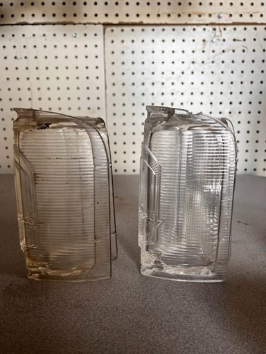 1970 Cadillac Eldorado Front Parking Light Lenses (#70CAPL )