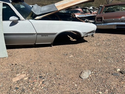 1976 Chevrolet Camaro Passenger Front Fender (#76CHCPFB)