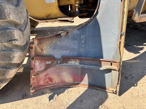 1969 Cadillac Eldorado Passenger Fender (#69CAERS50B)