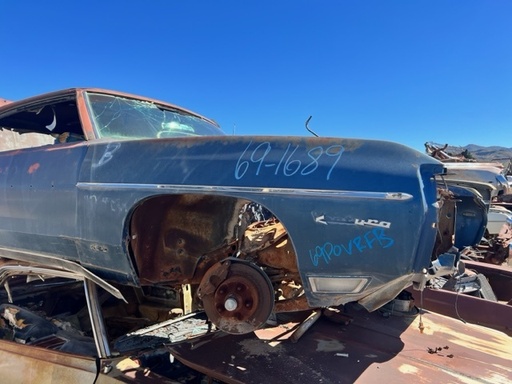 1969 Pontiac Venture Passenger Fender SHELL (#69POVRFB)