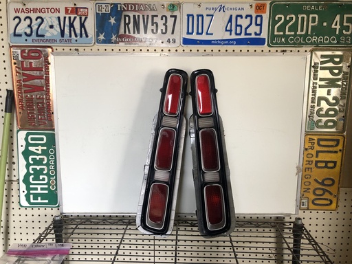 1970 Dodge Coronet RT 500 Tail Lights (#70DOTlLTB)