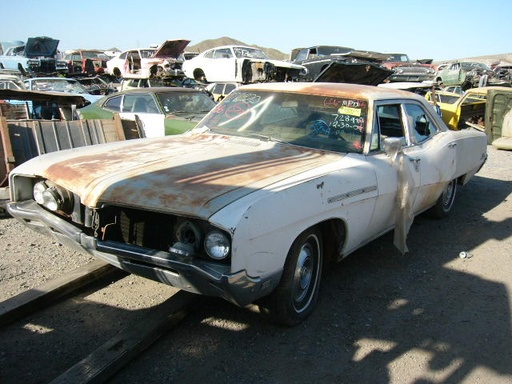 1968 Buick LeSabre 4 DR SDN (#68BU4282D)