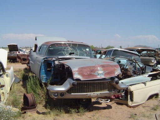 1957 Cadillac DeVille (#57CA4716C)