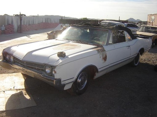 1966 Oldsmobile Delta (#66OL7782B)