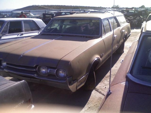 1967 Oldsmobile Vista Cruiser (#67OL5650B)