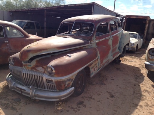 1947 Desoto Deluxe (#47DE9022C)