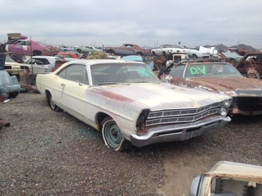 1967 Ford Galaxie 500 2dr HT (#67F07505B)