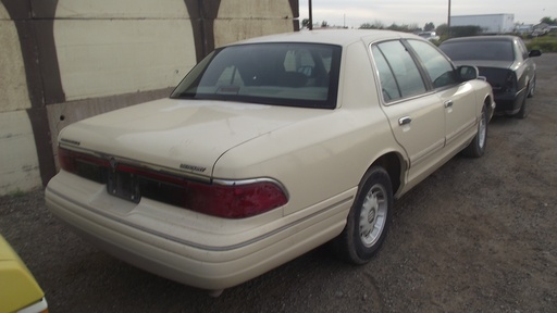 1997 Mercury Grand Marquis LS (#97ME8323E)