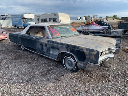 1968 Chrysler 300 4Door HT (#68CR8350B)